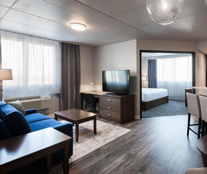 Imperia Hotel Et Suites Бушервиль Экстерьер фото