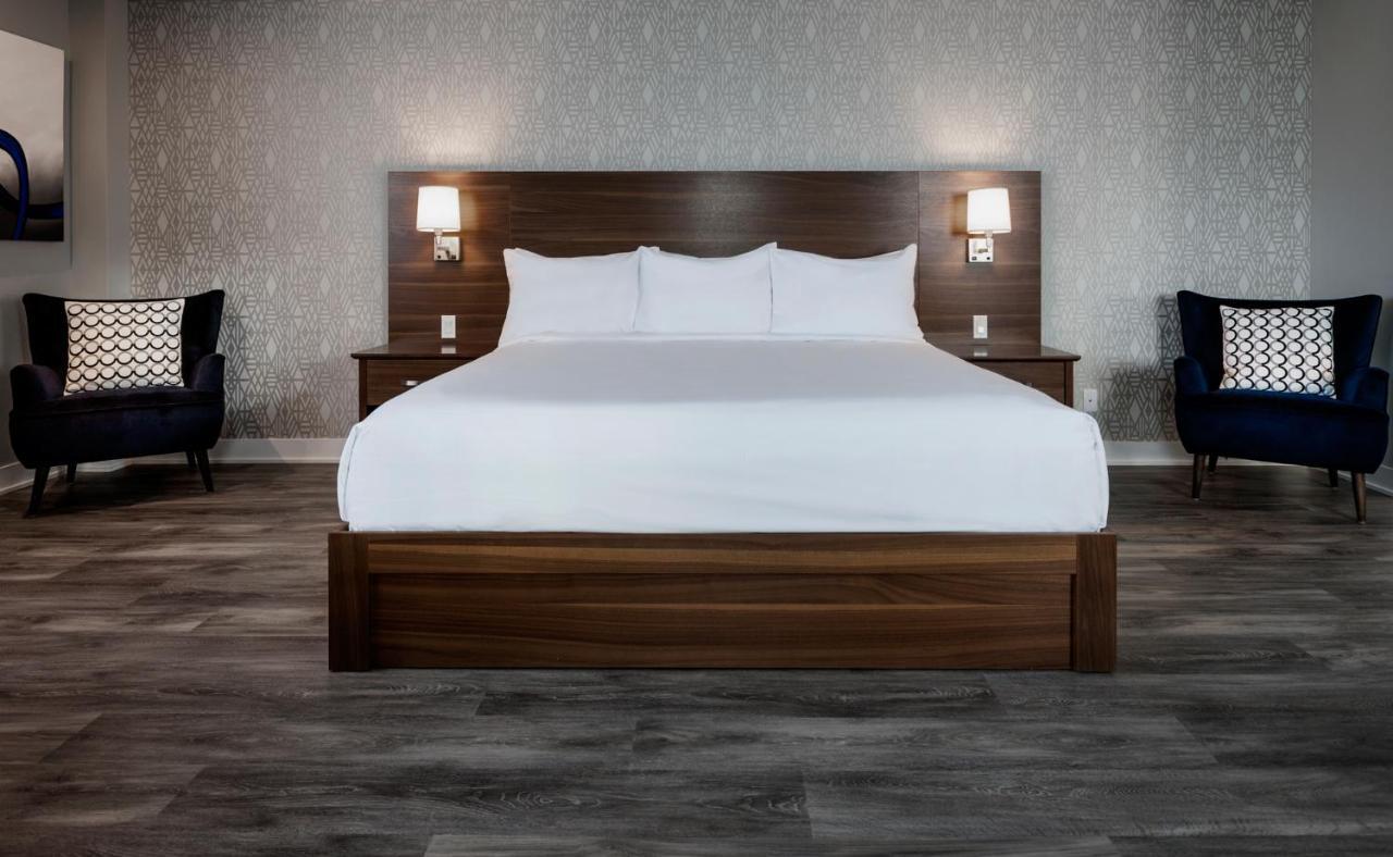 Imperia Hotel Et Suites Бушервиль Экстерьер фото